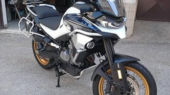 CFMOTO 800MT Explore (2023 - 25) usata