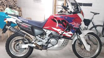 Honda Africa Twin XRV 750 (1996 - 02)