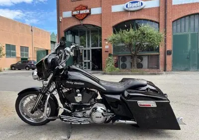 Harley-Davidson 1690 Street Glide (2011 - 13) - FLHX - Annuncio 9810144