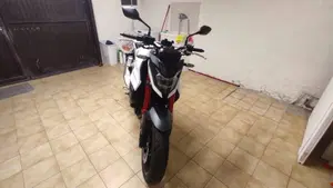 Honda CB 750 Hornet (2023 - 24)  (13)