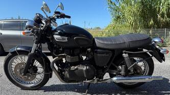 Triumph Bonneville (2007 - 16)