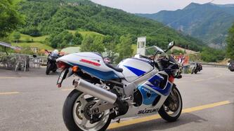 Suzuki GSX R 750 (1998) usata