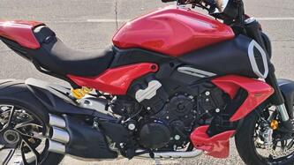 Ducati Diavel V4 (2023 - 25) usata