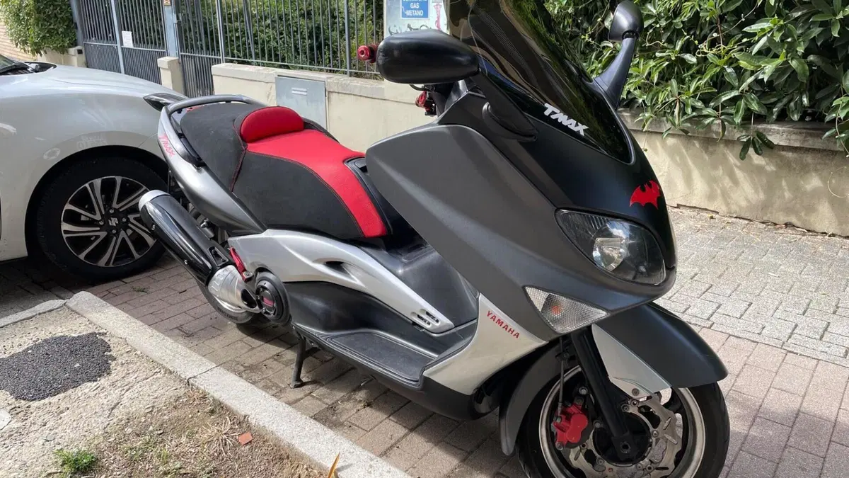 Yamaha T-Max 500 Black Max (2006 - 07)  (2)