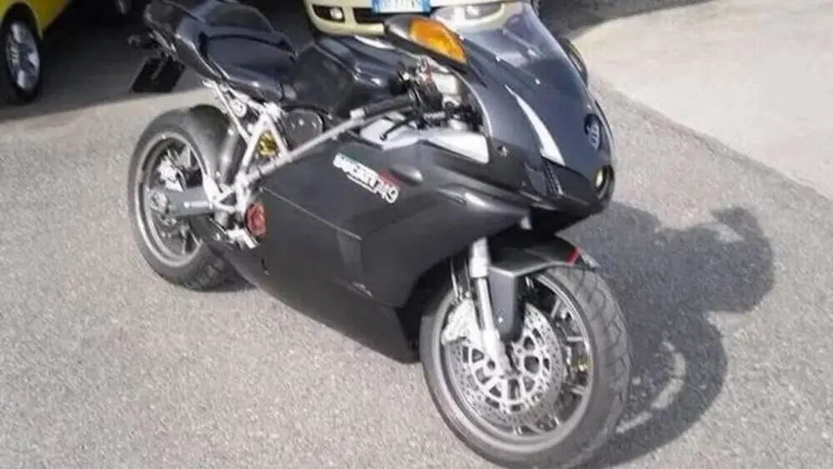 Ducati 749 Dark (2003 - 07) 