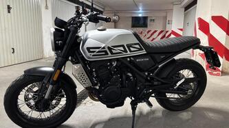 Brixton Motorcycles Crossfire 500 X (2021 - 25)