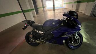 Yamaha YZF R6 (2017 - 20) usata