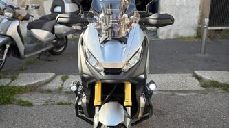 Honda X-ADV 750 (2017) usata