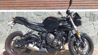 Triumph Street Triple S (2017 - 19) usata