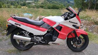 Kawasaki GPX750R epoca