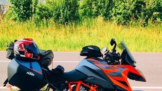 KTM 1290 Super Duke GT (2022 - 25) usata