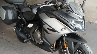 CFMOTO 650GT (2021 - 25) usata