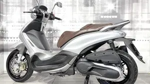 Piaggio Beverly 350 SportTouring ie (2011 - 15)  (2)