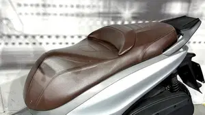 Piaggio Beverly 350 SportTouring ie (2011 - 15)  (4)