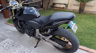 Honda Hornet 600 (2007 - 10) usata