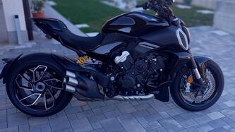 Ducati Diavel V4 (2023 - 25) usata