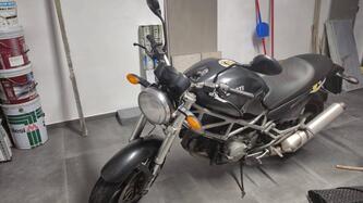 Ducati Monster 620 Dark (2003 - 06) usata