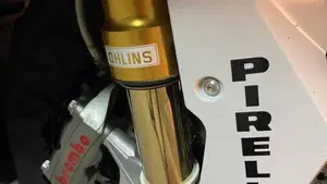 Bmw HP4 (2013 - 14)  (2)