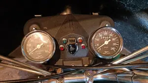 Moto Guzzi   (2)