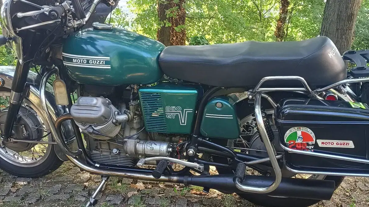 Moto Guzzi   (3)