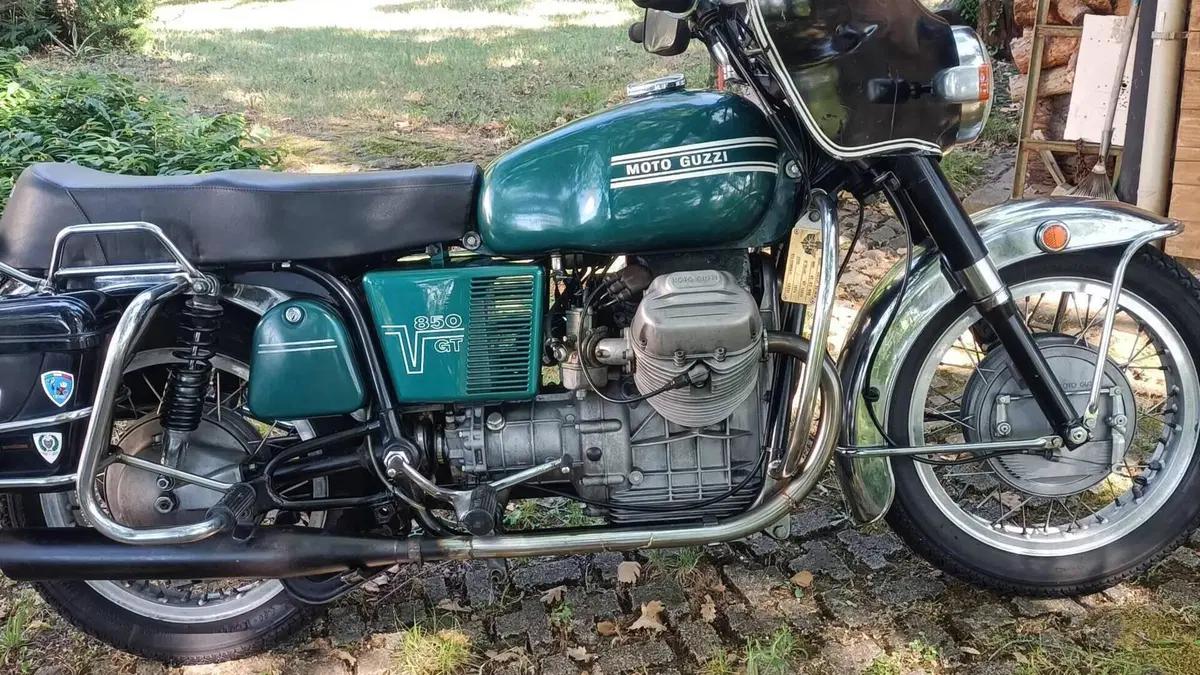 Moto Guzzi   (4)
