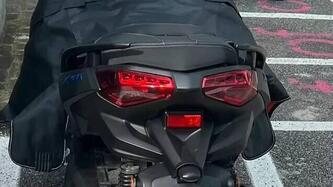 Yamaha X-Max 300 (2025)