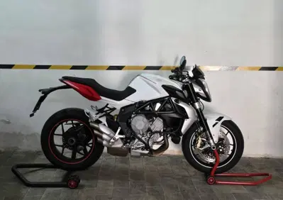 MV Agusta Brutale 800 (2012 - 15) - Annuncio 9812971
