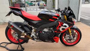Aprilia Tuono V4 Factory (2021 - 24) 