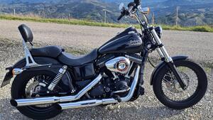 Harley-Davidson 1690 Street Bob (2017) - FXDB 