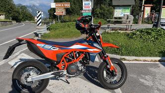 KTM 690 SMC R (2023 - 25) usata