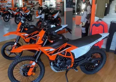 KTM 125 Enduro R (2025 - 26) - Annuncio 9813682