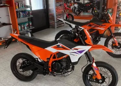 KTM 390 SMC R (2025 - 26) - Annuncio 9813702