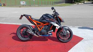 KTM 1290 Super Duke RR (2023) 