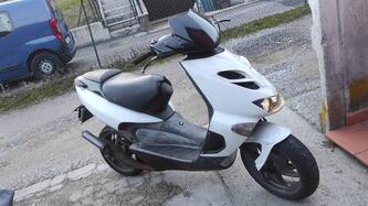 Aprilia SR 50 Ditech IE (2000 - 04)