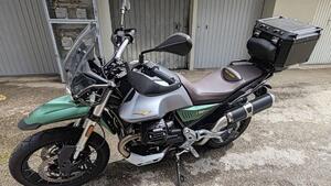 Moto Guzzi V85 TT Centenario (2021 - 22) 