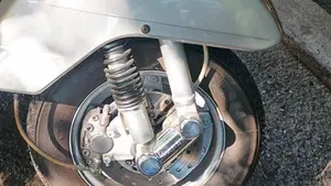 Piaggio Vespa 150 PX (1980 - 00)  (8)