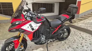 Ducati Multistrada V4 Pikes Peak (2021 - 24)  (2)