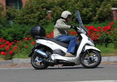 Sym HD2 200 i (2010 - 17) - Annuncio 9652435