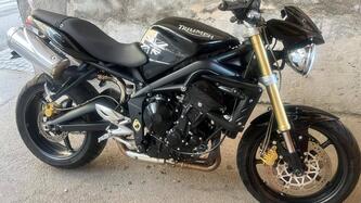 Triumph Street Triple (2007 - 12)