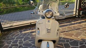 Vespa GTS 300 Super Sport (2017 - 19) usata