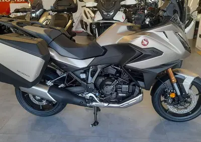 Honda NT 1100 DCT Electronic Suspension (2025 - 26) - Annuncio 9814778