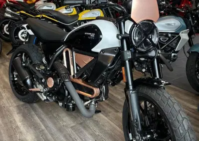 Ducati Scrambler 800 10° Anniversario Rizoma Edition (2025 - 26) - Annuncio 9739843