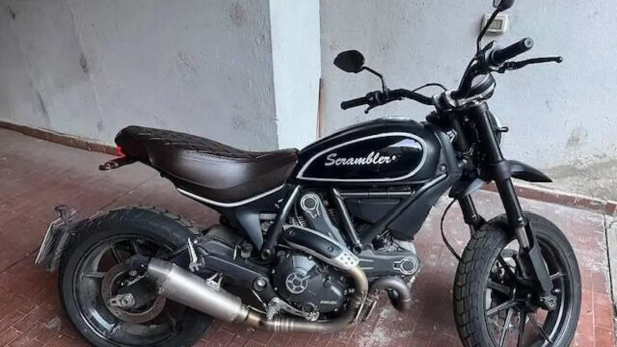 Ducati Scrambler 800 Classic (2015 - 16) 
