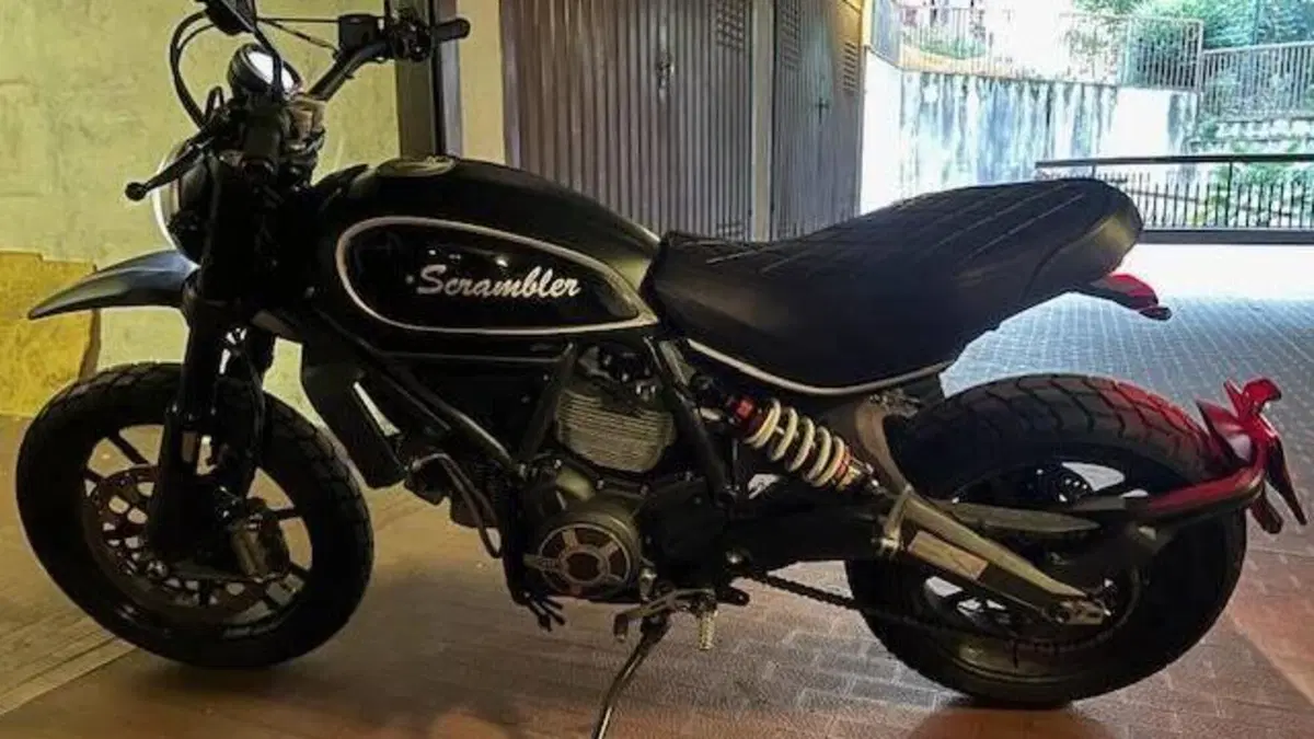 Ducati Scrambler 800 Classic (2015 - 16)  (2)
