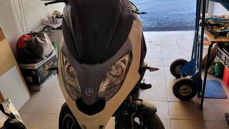 Piaggio MP3 300 ABS Hpe (2021 - 24) usata