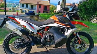 KTM 890 Adventure R (2022)