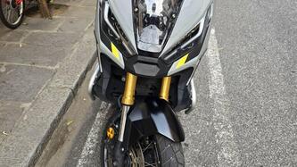 Honda X-ADV 750 DCT Gravel (2021 - 24) usata