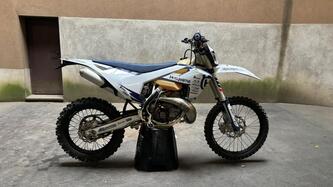Husqvarna TE 300 (2017) usata