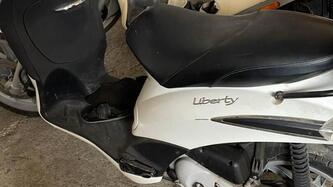 Piaggio Liberty 50 4T (2002 - 03) usata