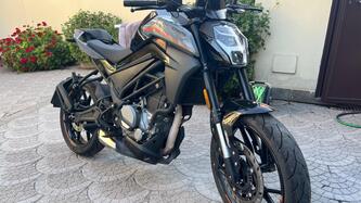 CFMOTO 300NK (2021 - 25)